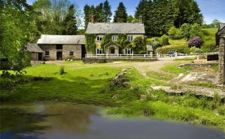 Zeal Farm Bed & Breakfast Dulverton Eksteriør bilde